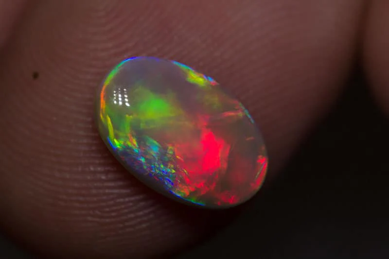 2.29 ct crystal opal 12x8x4mm - Image 2
