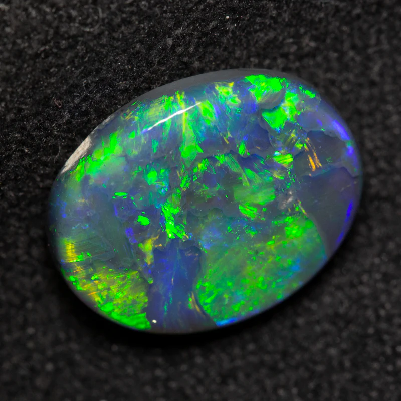 2.32 ct black opal 11x8.5x3.5mm - Image 2