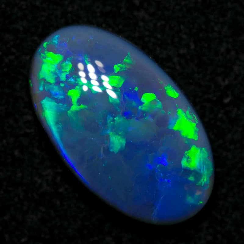 2.32 ct black opal 12.5x7.5x3.5mm - Image 2