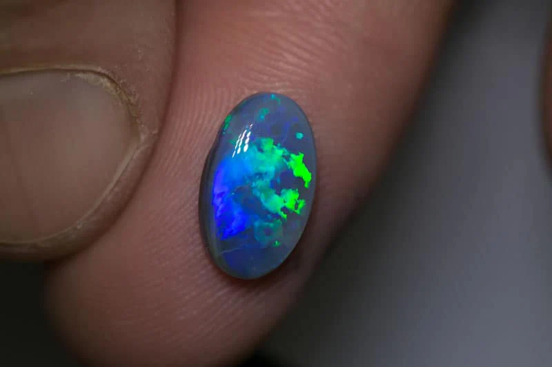 2.32 ct black opal 12.5x7.5x3.5mm - Image 5