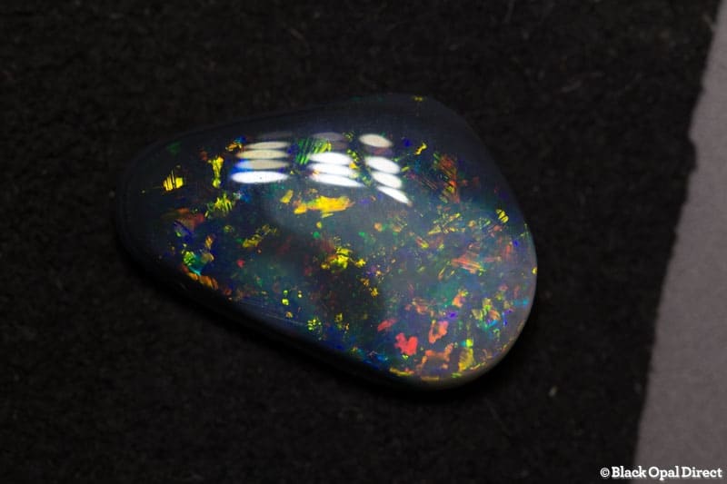 2.32 ct party colored black opal 13x9x3mm - Image 3