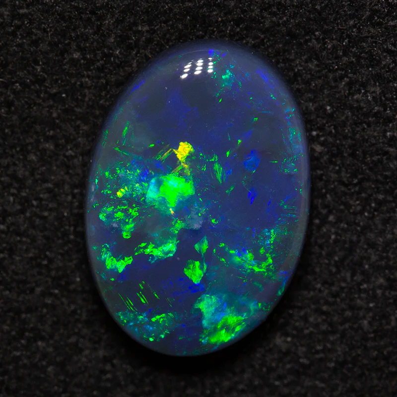 2.34 ct black opal 11.3x8x3.8mm - Image 2
