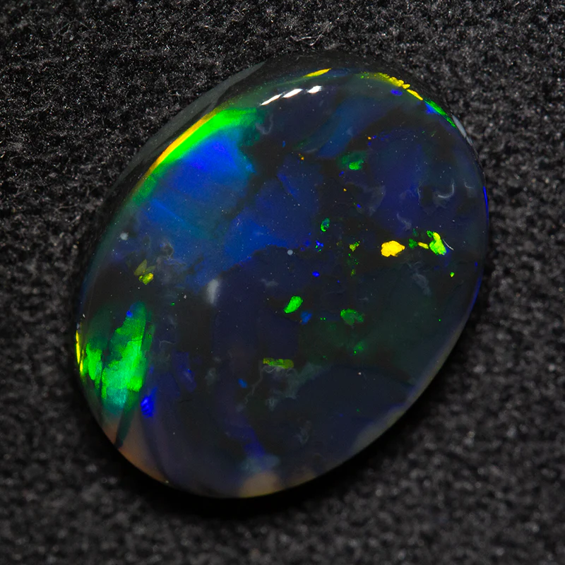 2.34 ct black opal 11.8x9.1x2.9mm - Image 3