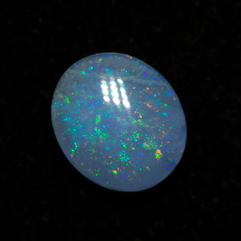 2.34 ct black opal 9.8x8.4x4.1mm - Image 2