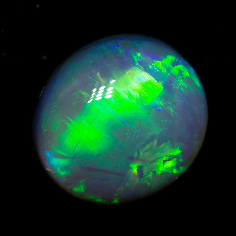 2.37 ct crystal opal 9x8x5mm - Image 3