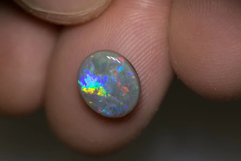 2.37 ct dark opal 10x9x4mm - Image 4