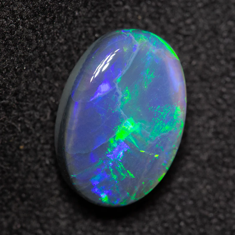 2.38 ct black opal 10.5x7.4x4.5mm - Image 2