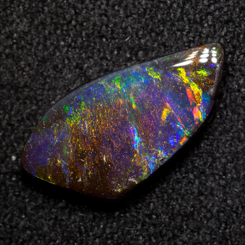 2.38 ct boulder opal 12.9x6.4x2.8mm - Image 2