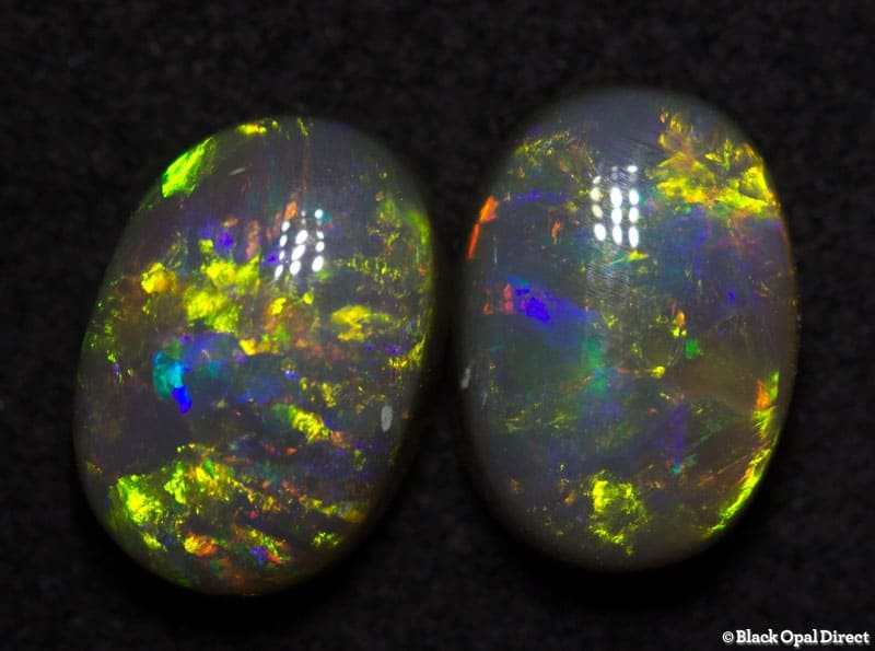 2.38 ct semi black opal pair 8x5.5x3.5mm - Image 4