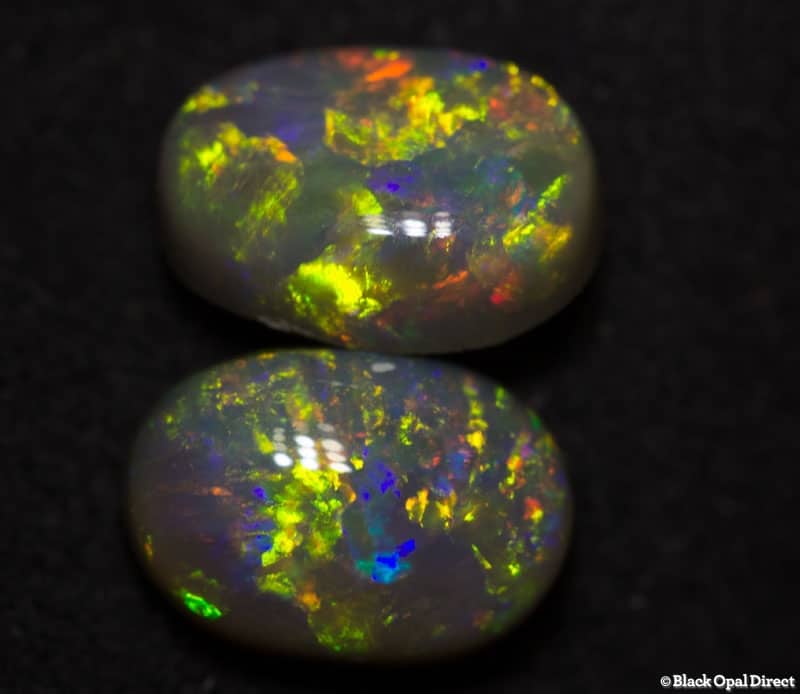 2.38 ct semi black opal pair 8x5.5x3.5mm - Image 5