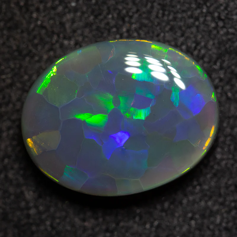 2.39 ct black opal 10.8x8.6x3.8mm - Image 3