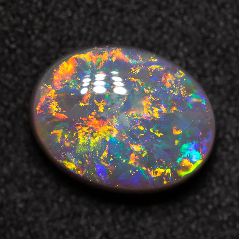 2.39 ct dark opal 10x7.8x4.5mm - Image 2