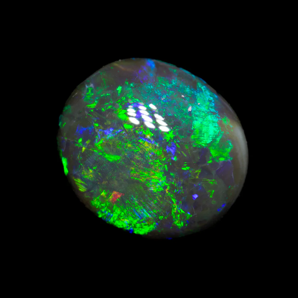 2.40 ct black opal 10.6x9.2x3.8mm - Image 2