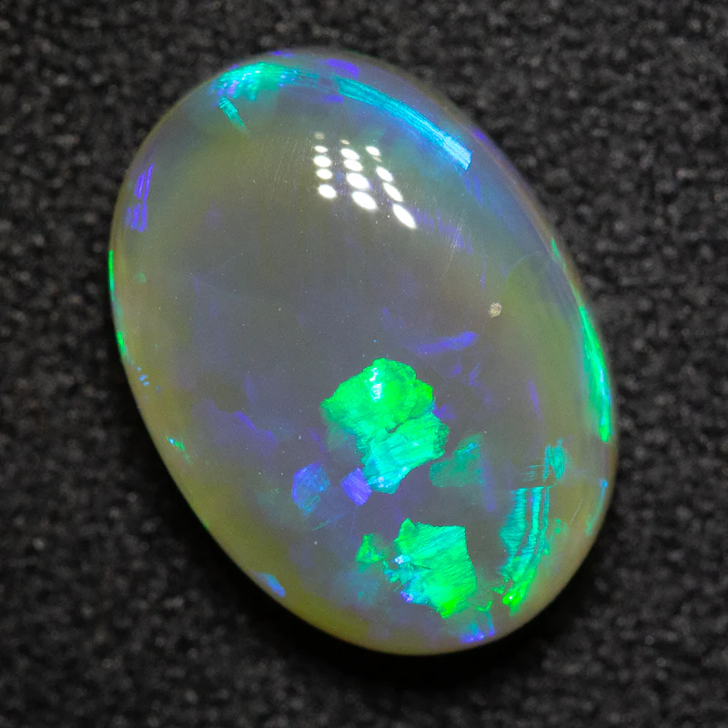2.41 ct dark crystal opal 10.8x7.8x4.4mm - Image 3