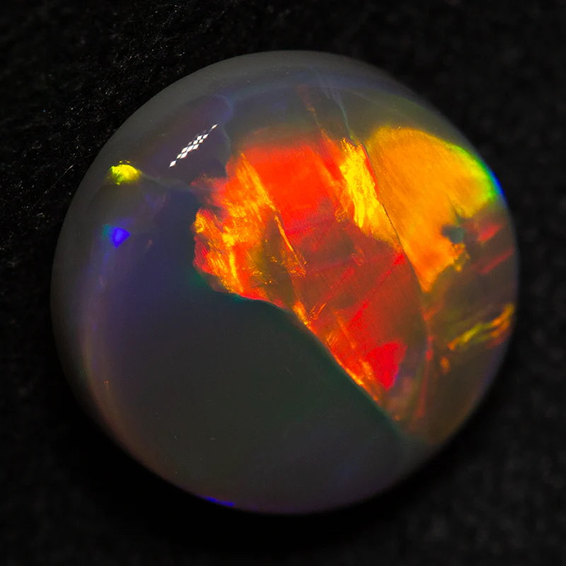 2.44 ct dark opal 9.8x9.3x4.1mm - Image 4