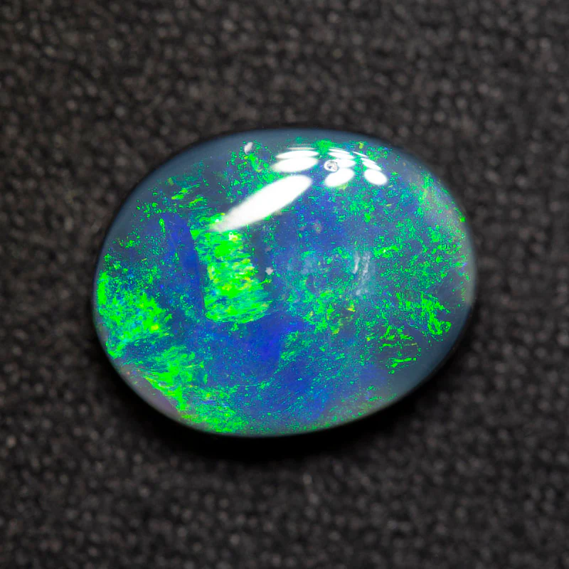 2.45 ct black opal 10.6x8.5x4.2mm - Image 3