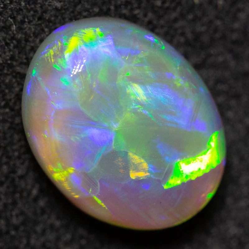 2.45 ct crystal opal 10.3x7.9x4.7mm - Image 2