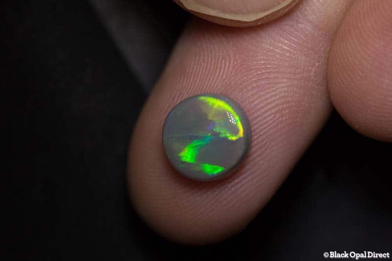 2.45 ct semi black opal 9.5x9x4mm - Image 2