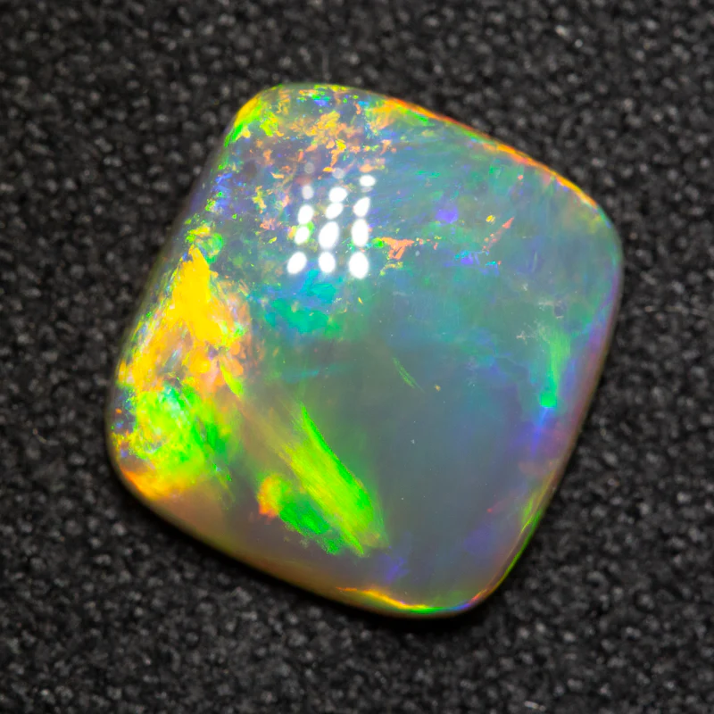 2.46 ct crystal opal 10.2x9.7x3.6mm - Image 5