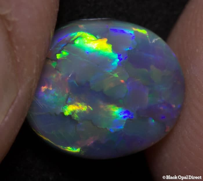 2.47 ct dark opal 11x9x4mm - Image 2