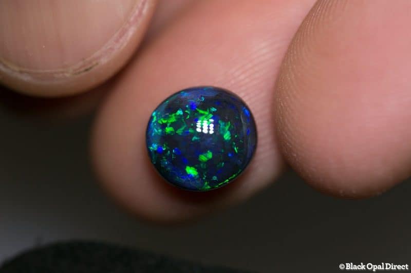 2.48 ct black opal 10x9x4.5mm - Image 2