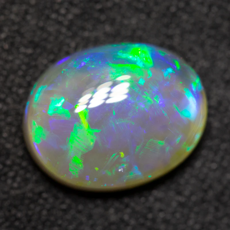 2.51 ct crystal opal 11x8.6x4mm - Image 3