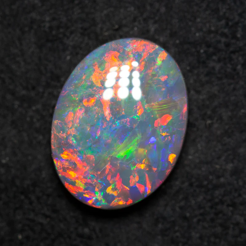 2.51 ct dark opal 11.3x8.5x3.8mm - Image 2