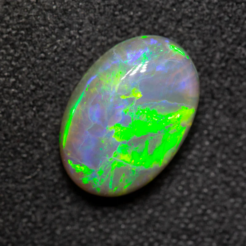 2.51 ct double-sided crystal opal 10.8x7.5x4.6mm - Image 2