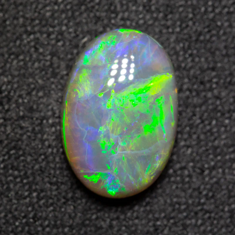 2.51 ct double-sided crystal opal 10.8x7.5x4.6mm - Image 3