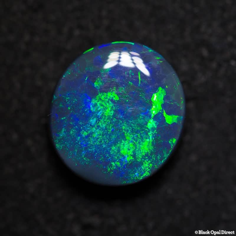 2.55 ct black opal 9.5x9x4mm - Image 3