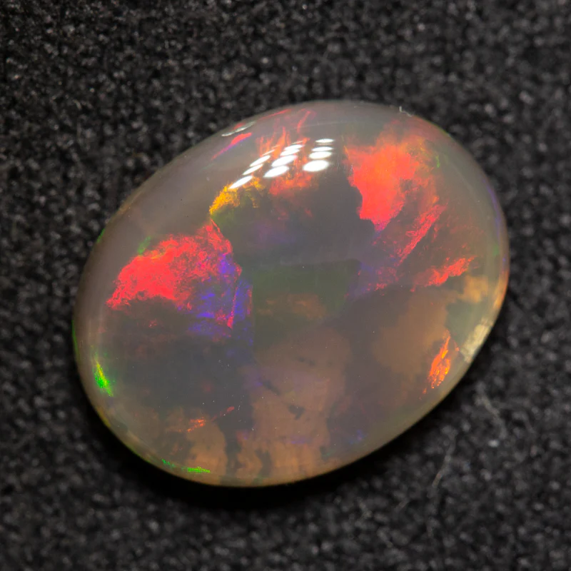 2.57 ct black crystal opal 11.3x8.9x4.1mm - Image 3