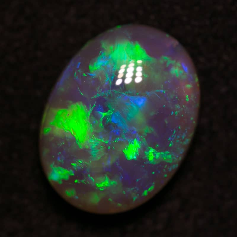 2.57 ct black crystal opal 11x8x4.5mm - Image 4