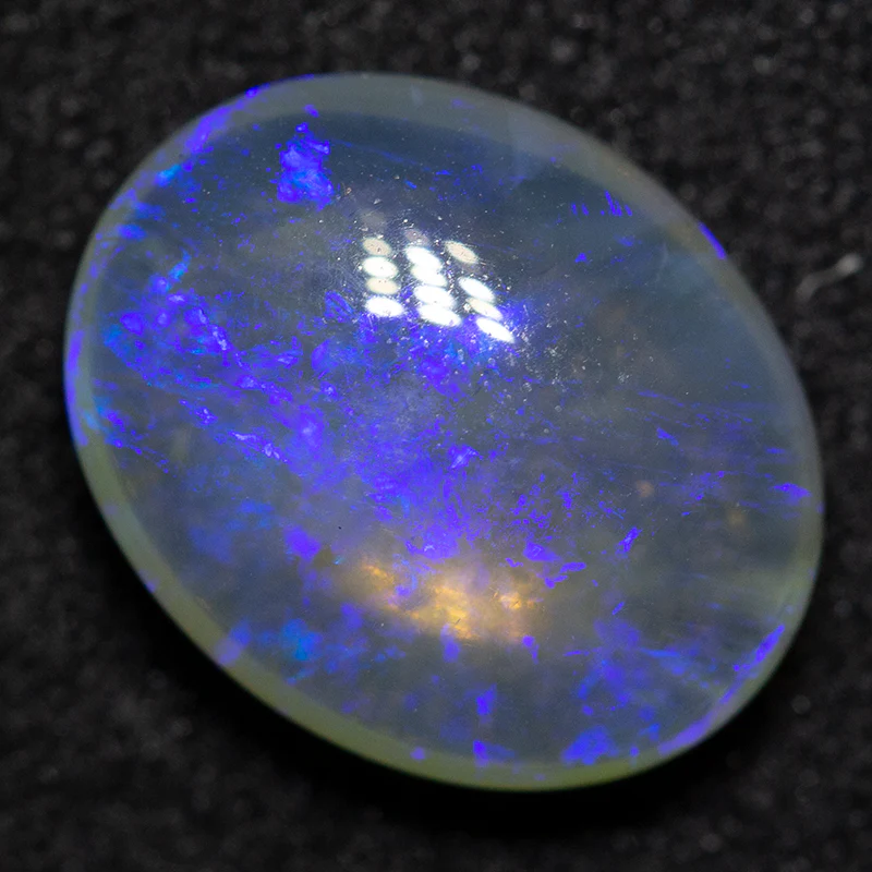 2.58 ct crystal opal treasure box - Image 2