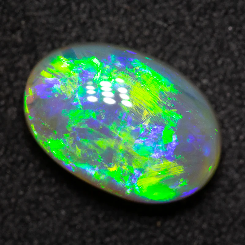 2.59 ct crystal opal 11.1x7.6x4.5mm - Image 2