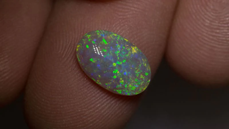 2.60 ct crystal opal 13x8.5x3.5mm - Image 3