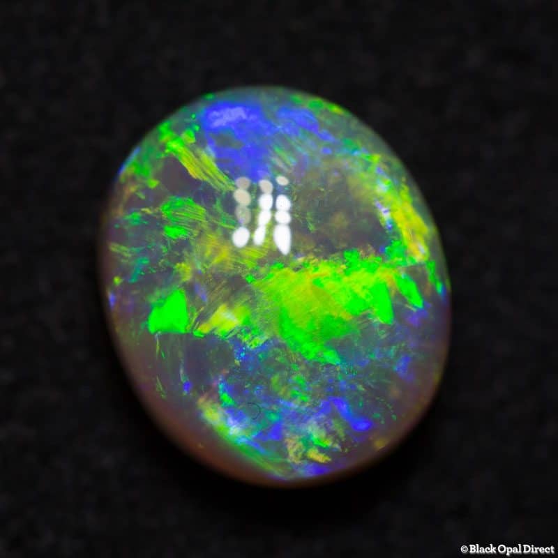 2.63 ct crystal opal 10x8x5mm - Image 3