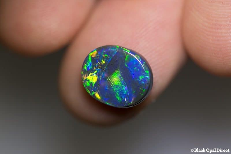 2.64 ct black opal 11.5x9.5x4mm - Image 4