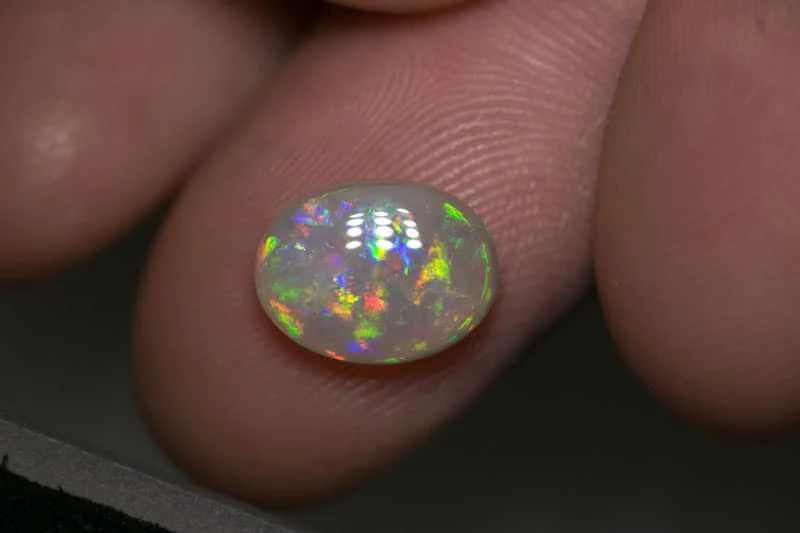 2.65 ct crystal opal 11x8x3.5mm - Image 5