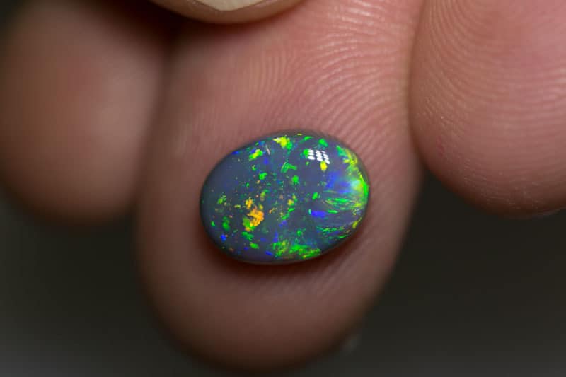 2.65 ct dark opal 11x8x4mm - Image 2