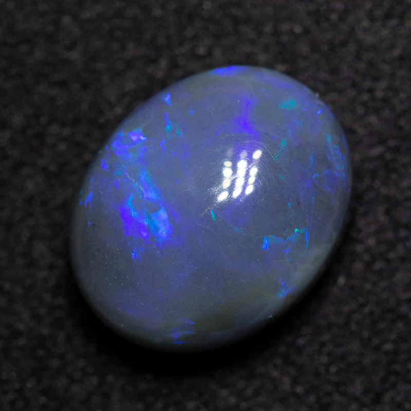 2.66 ct black opal treasure box - Image 2