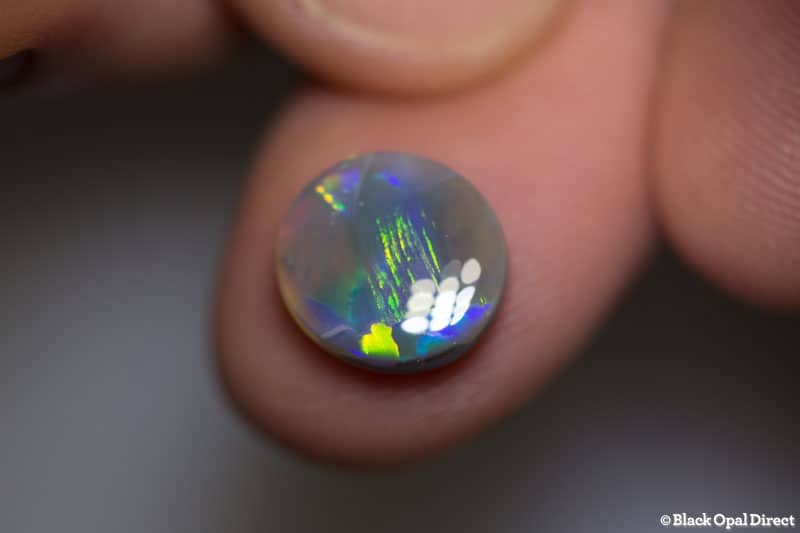 2.68 ct semi black opal 11x10.5x3mm - Image 3