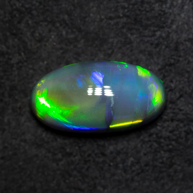 2.69 ct gem black opal 12.7x6.7x4.9mm - Image 3