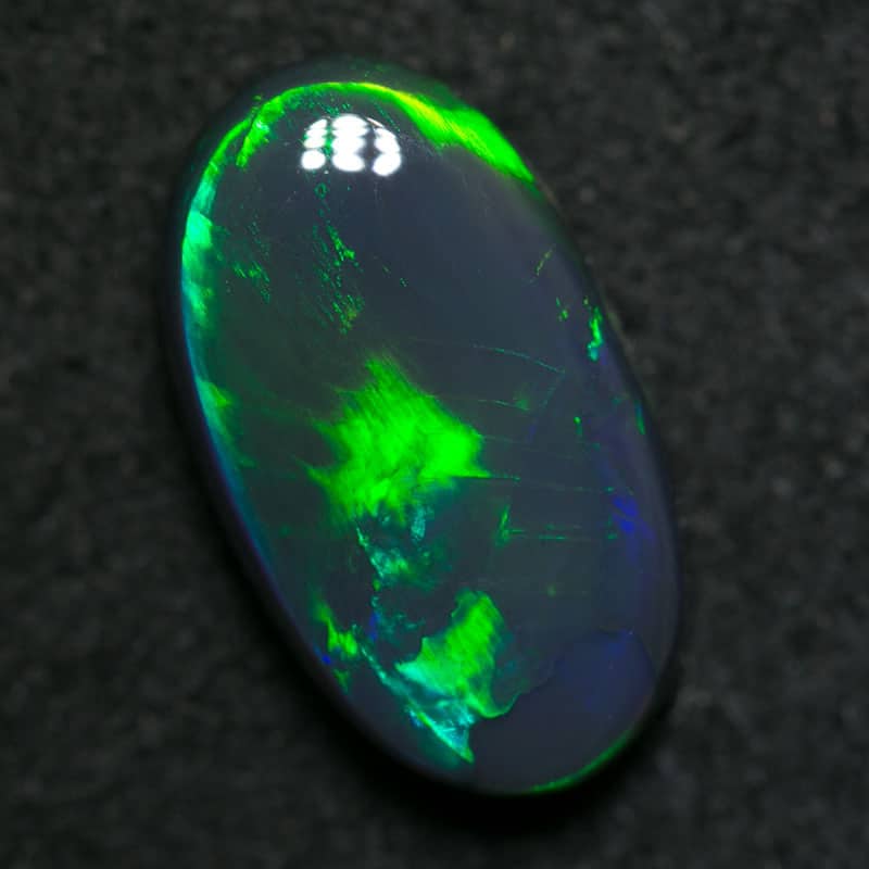 2.70 ct black opal 12x8x4mm - Image 3