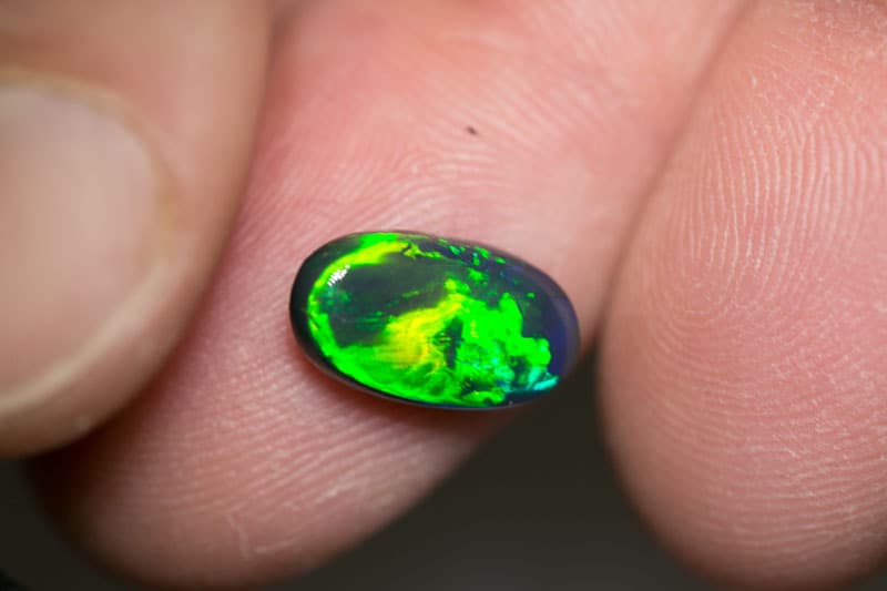 2.70 ct black opal 12x8x4mm - Image 4