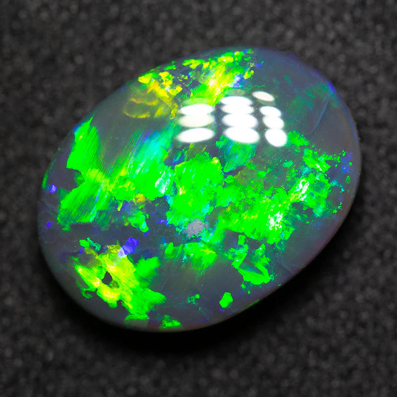 2.72 ct black opal 11.6x8.7x4.2mm - Image 3