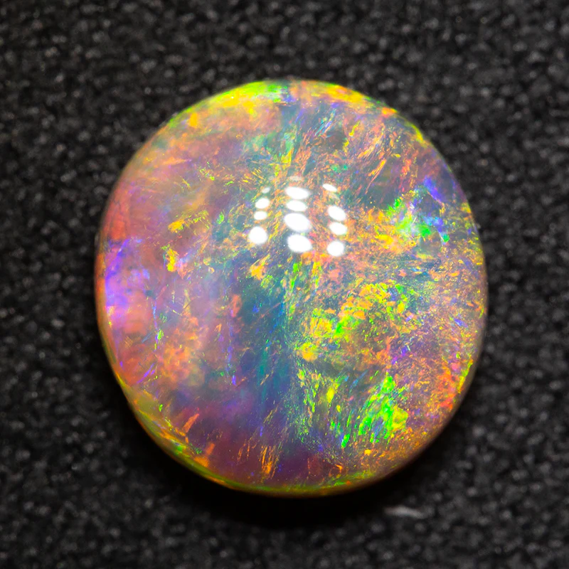 2.72 ct crystal opal 9.9x9.2x5mm - Image 3