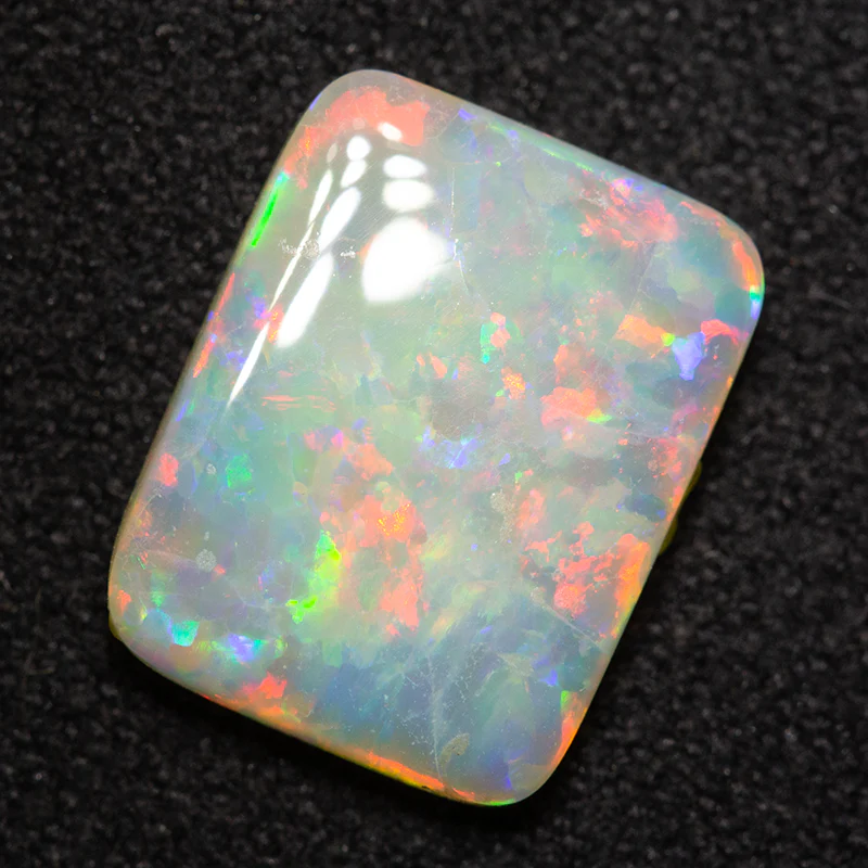 2.72 ct white opal 11.9x9.4x3mm - Image 3