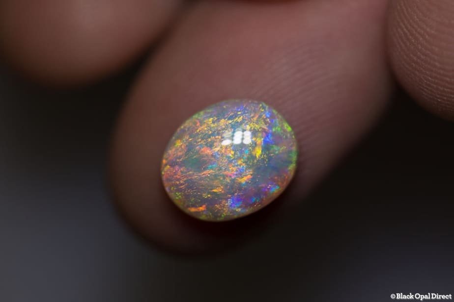 2.73 ct crystal opal 11.5x9.5x4mm - Image 2