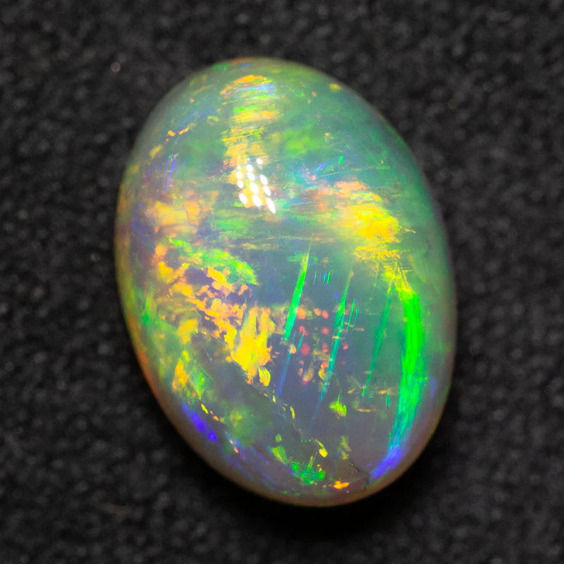 2.74 ct double-sided crystal opal 10.1x7.3x5.9mm - Image 4