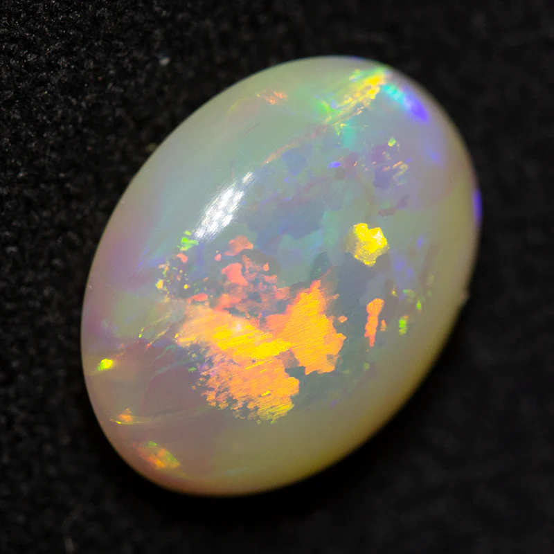 2.74 ct crystal opal 14x8.8x5mm - Image 2